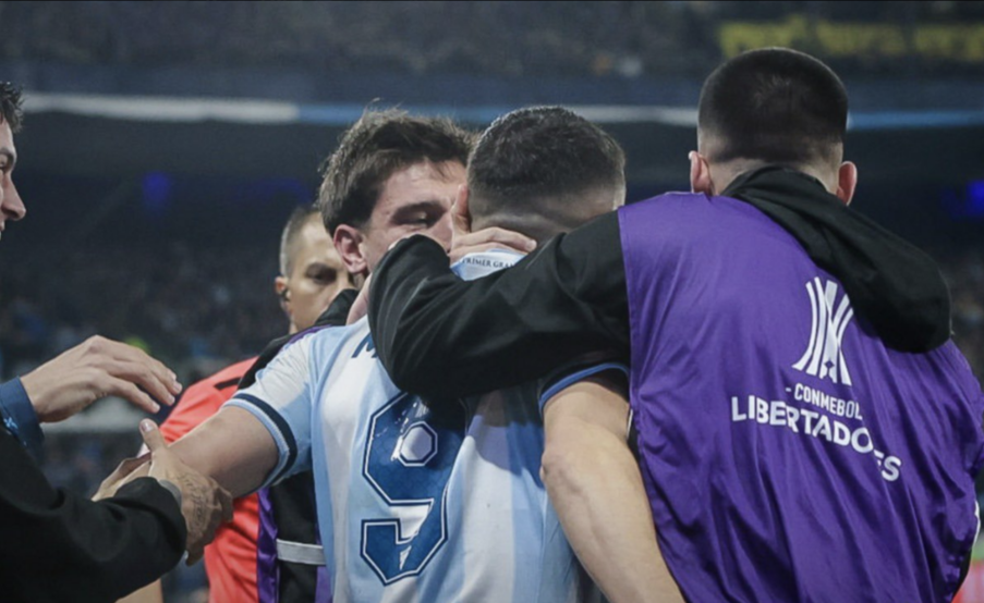 Racing logró un triunfazo agónico y está en cuartos de la Copa Libertadores