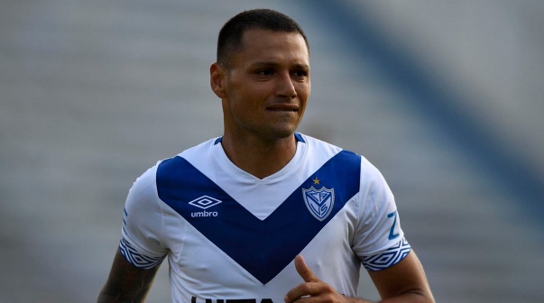 Los picantes palazos de Mauro Zárate para los hinchas de Vélez