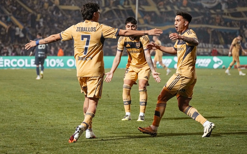 &nbsp;Tras volver al triunfo con su gol en Boca, Alan Velasco sentenció a Paredes