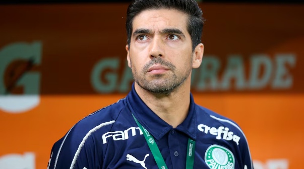 El DT del Palmeiras apuntó contra Darío Herrera: 