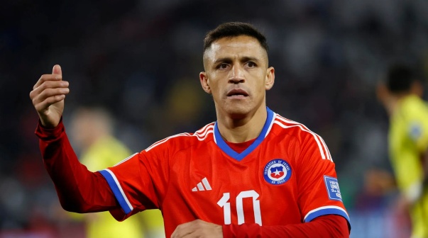 Tras sonar en River, Alexis Sánchez fue presentado en un inesperado equipo