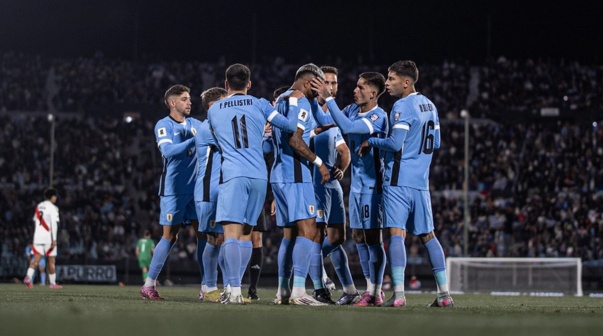 Uruguay goleó a Perú y se clasificó al Mundial 2026