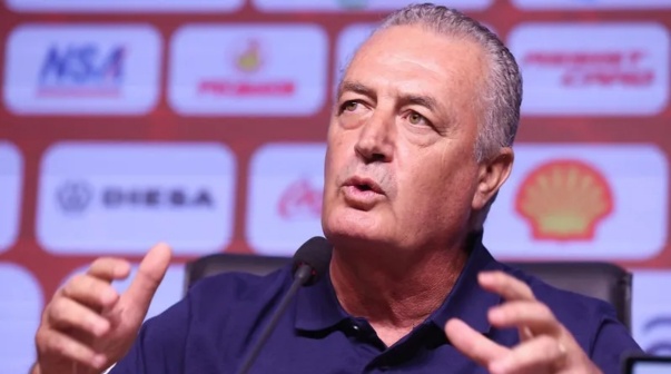 Gustavo Alfaro sorprendió y disparó contra los hinchas de River: 