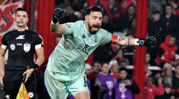 Independiente vs Huracán Semi de Final. Torneo Apertura. Liga Profesional Argentina./fotobaires.com