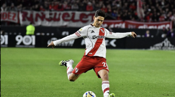 Tras su expulsión vs. Estudiantes, la decisión de Martínez Quarta en River
