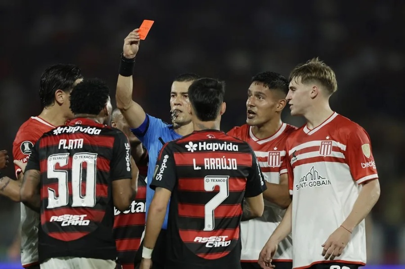 &nbsp;Flamengo confirmó que Conmebol anuló la expulsión a Gonzalo Plata vs Estudiantes
