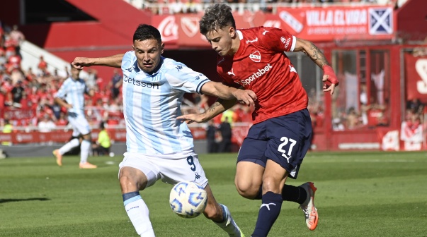 INDEPENDIENTE VS RACING. Fecha 10 Torneo Apertura Liga Profesional Argentina.