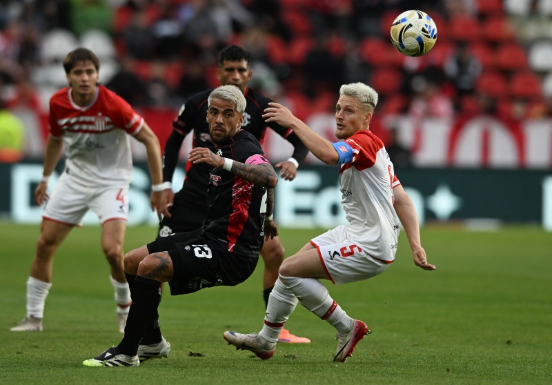 Cristian Medina, caliente por las polémicas de Estudiantes vs Barracas