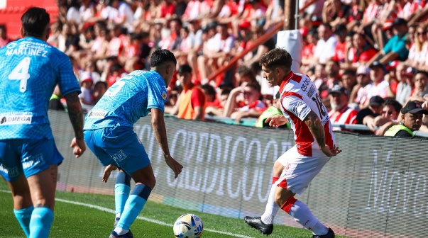 Instituto se hizo fuerte en Córdoba y venció a Atlético Tucumán para soñar con los Playoffs