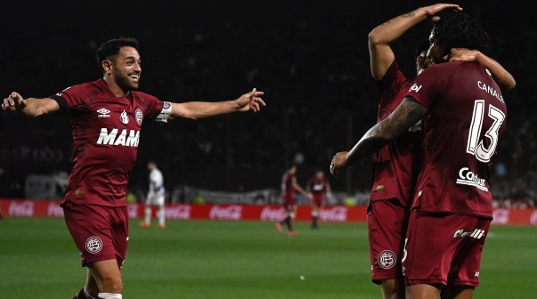 Lanús le ganó a Godoy Cruz y es puntero de la Zona B