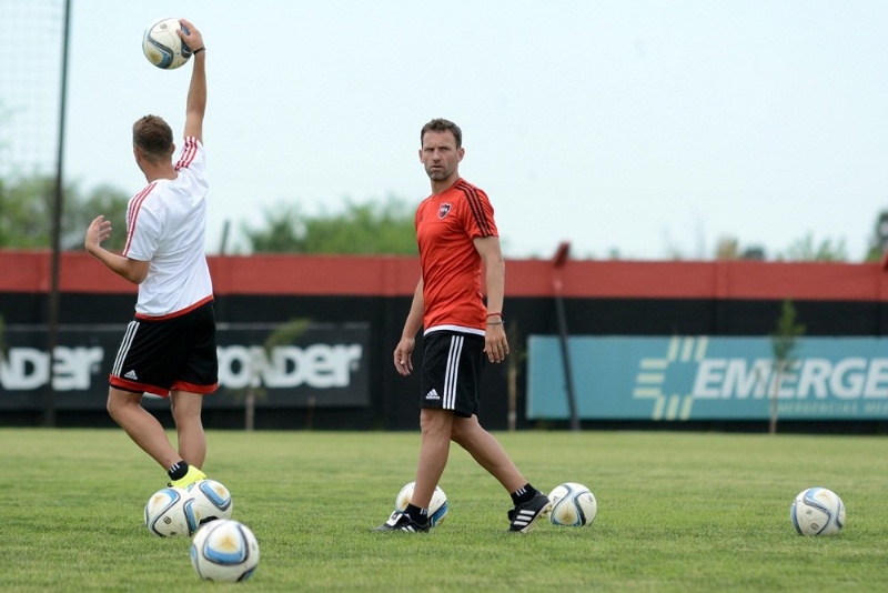 Lucas Bernardi reemplazará a Cristian Fabbiani en la dirección técnica&nbsp;de&nbsp;Newell's&nbsp;