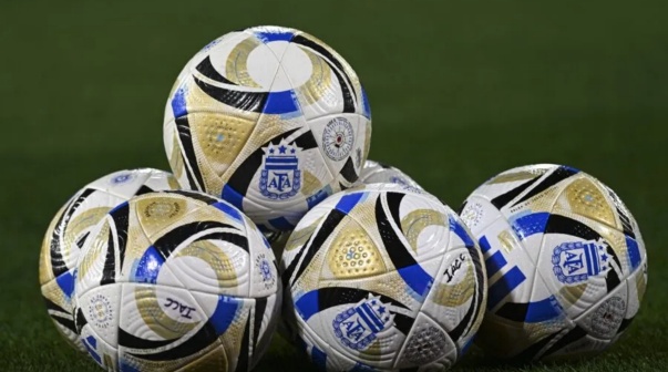 Polémica salida de un DT de la Liga Profesional: 