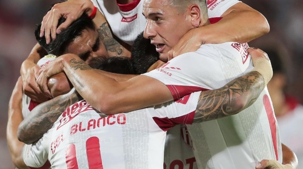 Unión le ganó a Newell's para ser puntero de la Zona A