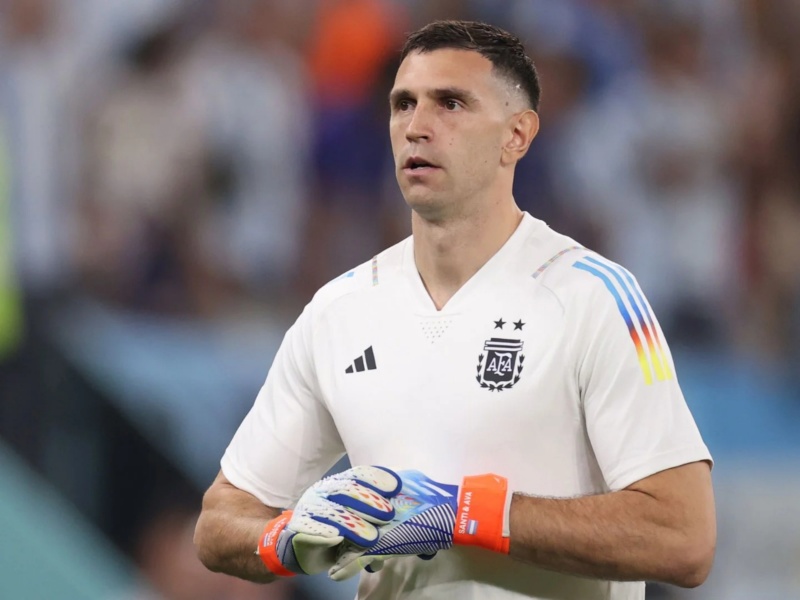 &nbsp;Dibu Martínez contestó picante al palo del DT de Italia a la Selección Argentina