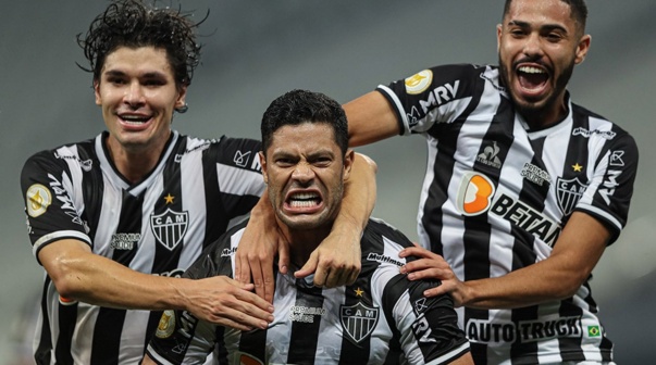 Los dos argentinos que suenan para asumir en Atlético Mineiro