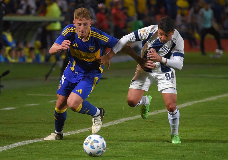 Boca empezará el 2026 con 5 laterales derechos, hasta que se desprenda de 1 o 2