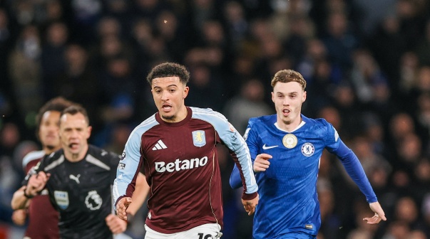 Enzo Fernández y Garnacho enfrentaron a Dibu Martínez: Chelsea recibió a Aston Villa