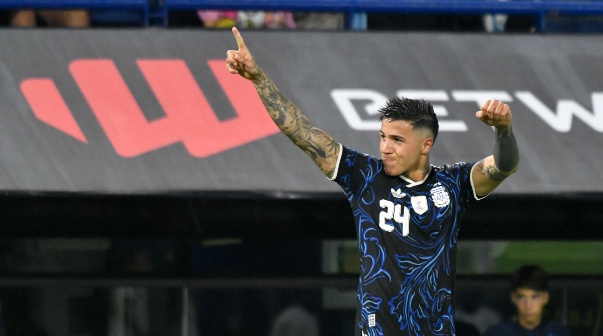 El palito de Enzo Fernández a la Bombonera tras el triunfo de Argentina